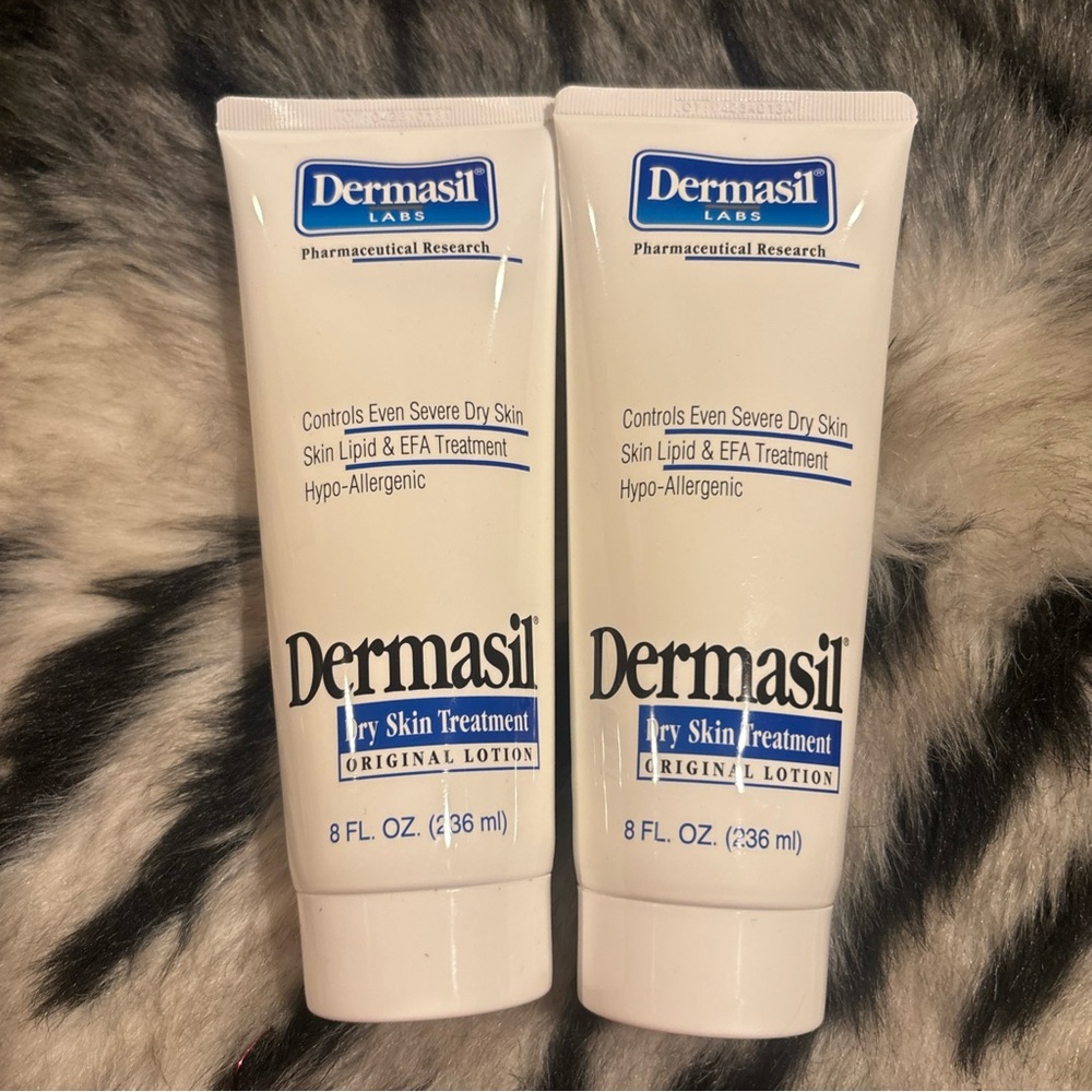 Dry Skin Treatment Moisturizer - White